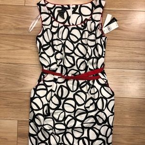 NWT Woman’s Dress Black White Red w/belt size 6